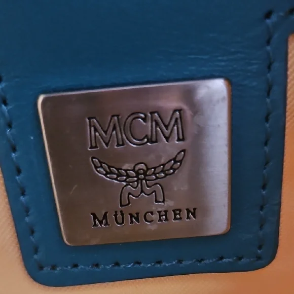 MCM Rare Visetos Shoulder Bag w/COA  - Picture 5 of 13